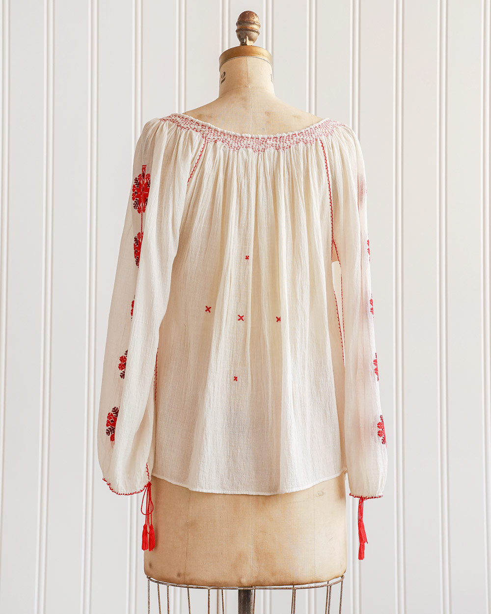 Anichka Embroidered Top