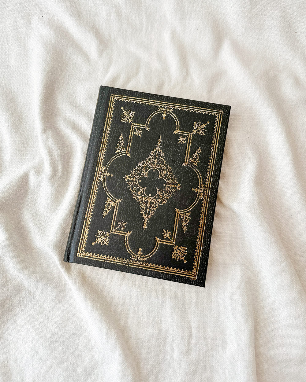 17th Century Obsidian Journal
